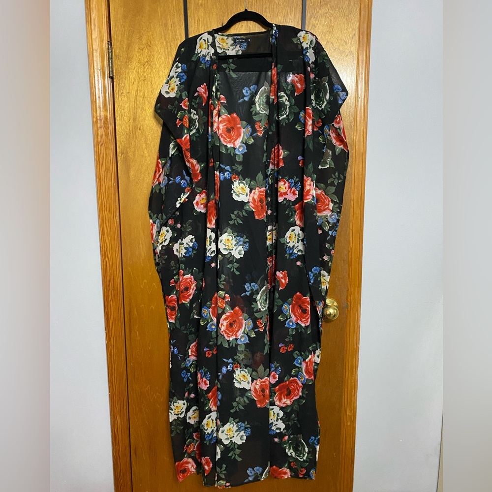 Boohoo Floral Maxi Kimono